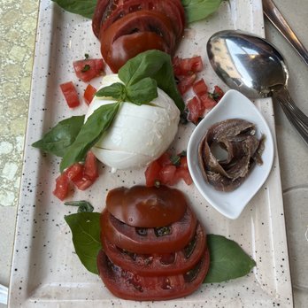 Trattoria Albana - Caprese - Wine Bars Near Me - Mazzolla, PI Trattoria Albana - Caprese - Wine Bars Near Me - Mazzolla, PI