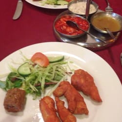 The Revivals - Chicken pakora and seekh kebab with dips