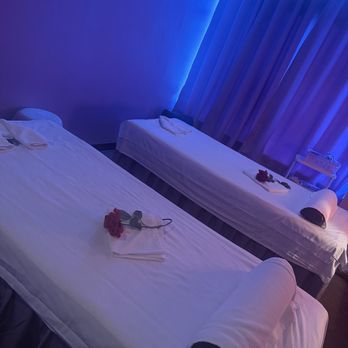Classic Family Spa - We did a couples massage and loved it! They did a great job and we loved the massage ! - Skin Care Near Me - Glendale, California