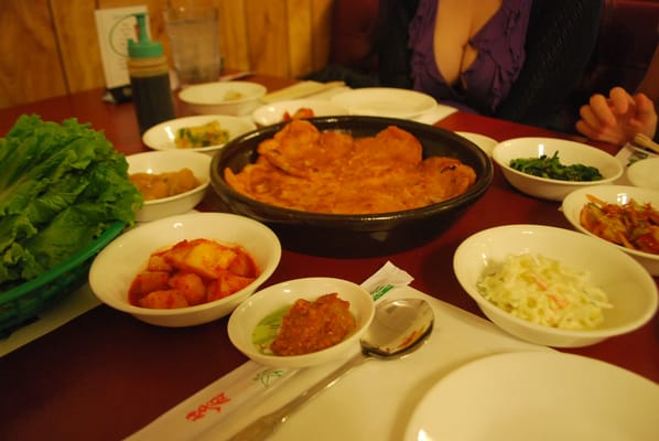 Tong Tong by null