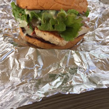 Fresh Bite Farm to Beach - Organic chicken sandwich. - Breakfast & Brunch Near Me - Hanalei, Hawaii Fresh Bite Farm to Beach - Organic chicken sandwich. - Breakfast & Brunch Near Me - Hanalei, Hawaii