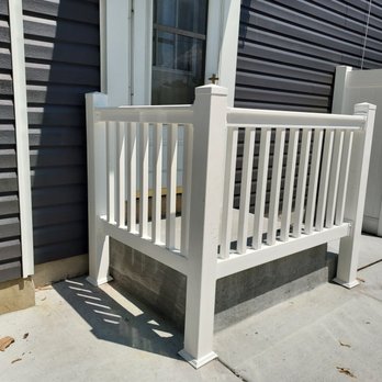 Level Fence - Fences & Gates Near Me - West Berlin, New Jersey Level Fence - Fences & Gates Near Me - West Berlin, New Jersey