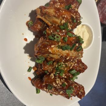 Yard House - 10 Crispy Traditional Wings - Bars Near Me - East Rutherford, New Jersey Yard House - 10 Crispy Traditional Wings - Bars Near Me - East Rutherford, New Jersey