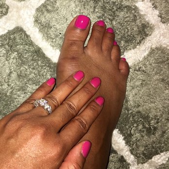 Nails and Spa at Dadeland - Day 5 gel manicure and regular pedicure! Still going strong! - Nail Salons Near Me - Miami, Florida Nails and Spa at Dadeland - Day 5 gel manicure and regular pedicure! Still going strong! - Nail Salons Near Me - Miami, Florida