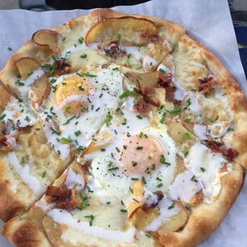Pizzetta 211 - Farm egg pizza - Pizza Near Me - San Francisco, California Pizzetta 211 - Farm egg pizza - Pizza Near Me - San Francisco, California