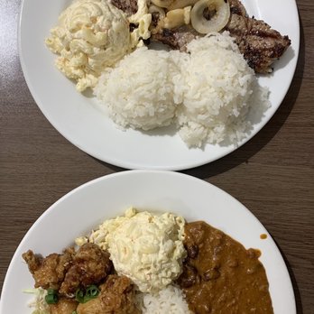 Zippy's Makiki - Top: Garlic ribeye steak; Bottom: Korean fried chicken and chili plate - Diners Near Me - Honolulu, Hawaii Zippy's Makiki - Top: Garlic ribeye steak; Bottom: Korean fried chicken and chili plate - Diners Near Me - Honolulu, Hawaii
