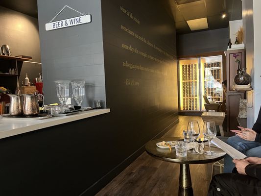 The Library Social Club | Wine Bar by null