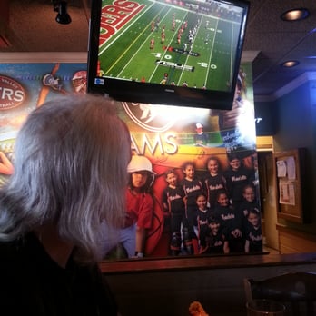 Applebee's Grill + Bar - Football, were losing - Sports Bars Near Me - Riverbank, California Applebee's Grill + Bar - Football, were losing - Sports Bars Near Me - Riverbank, California