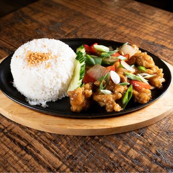 Manilla Thai Grill - Thai Cashew - Filipino Near Me - Halifax, Nova Scotia Manilla Thai Grill - Thai Cashew - Filipino Near Me - Halifax, Nova Scotia