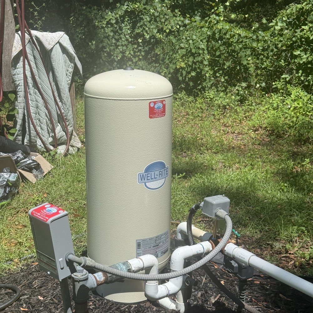 Perry's Pump Repair - New Pressure tank - Water Purification Services Near Me - Alachua, Florida Perry's Pump Repair - New Pressure tank - Water Purification Services Near Me - Alachua, Florida