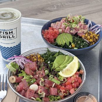 California Fish Grill - Spicy poke and non spicy poke bowl - Seafood Near Me - Long Beach, California