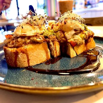 Cafe Mong - Crab Benedict - Breakfast & Brunch Near Me - Las Vegas, Nevada Cafe Mong - Crab Benedict - Breakfast & Brunch Near Me - Las Vegas, Nevada