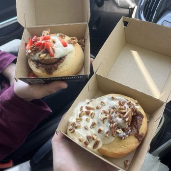 Cinnaholic - Cream cheese frosting with strawberries and walnuts, cream cheese frosting with pecans - Bakeries Near Me - Midlothian, Virginia Cinnaholic - Cream cheese frosting with strawberries and walnuts, cream cheese frosting with pecans - Bakeries Near Me - Midlothian, Virginia