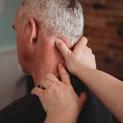 Jocelyn Buitenhuis, RMT - Head, neck and shoulder treatment for pain and/or headaches