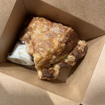 Pies 'n' Thighs - Apple pie slice - Southern Near Me - Brooklyn, New York Pies 'n' Thighs - Apple pie slice - Southern Near Me - Brooklyn, New York