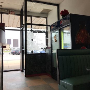 China Dragon - the inside of a fast food restaurant - Chinese Near Me - Morton, Illinois