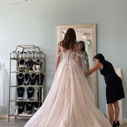 The Gilded Gown - Employee helping!! 10/10  I can't remember her name but absolutely love her 3
