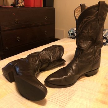 Tualatin Shoe Repair - Shoe Repair Near Me - Tualatin, Oregon Tualatin Shoe Repair - Shoe Repair Near Me - Tualatin, Oregon