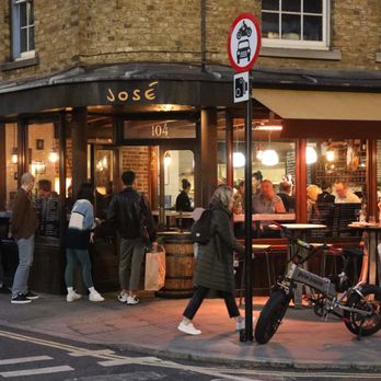 José - Folks waiting outside to get in. - Spanish Near Me - London, XGL José - Folks waiting outside to get in. - Spanish Near Me - London, XGL
