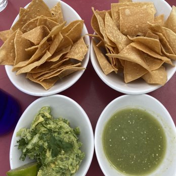 El Jefe - $10 guacamole and $7 salsa. A bit small - Mexican Near Me - Denver, Colorado El Jefe - $10 guacamole and $7 salsa. A bit small - Mexican Near Me - Denver, Colorado