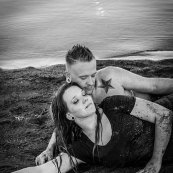 Fenner Photography - Muddy Love - Photographers Near Me Fenner Photography - Muddy Love - Photographers Near Me