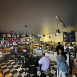 Mary's Cafe - Inside dining