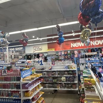 Five Below - Department Stores Near Me - Murrieta, California