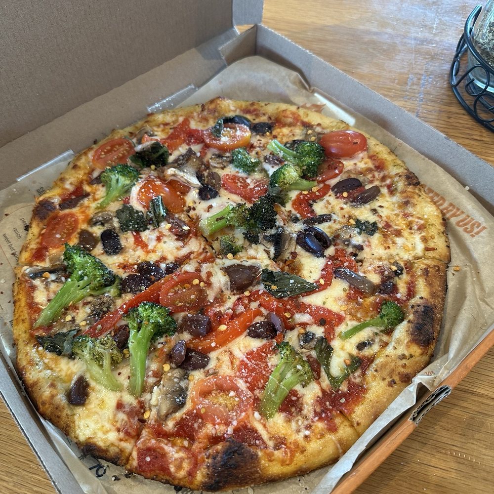 Blaze Pizza - BYO Pizza - Salad Near Me - Jacksonville, Florida