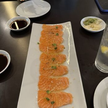 Oishii Sushi & Pan-Asian - Grapevine  - Salmon Carpaccio - Sushi Bars Near Me - Grapevine, Texas