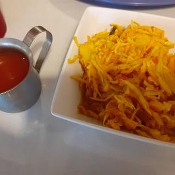 El Viroleño - Cabbage slaw (curtido), Salsa roja - Salvadoran Near Me - Tallahassee, Florida El Viroleño - Cabbage slaw (curtido), Salsa roja - Salvadoran Near Me - Tallahassee, Florida