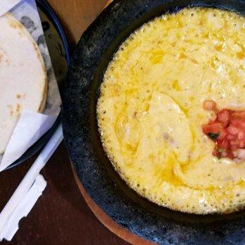 Fernando's Mexican Grill - Fernando's queso dip with a side of tortillas... so good! - Mexican Near Me - Kahului, Hawaii Fernando's Mexican Grill - Fernando's queso dip with a side of tortillas... so good! - Mexican Near Me - Kahului, Hawaii