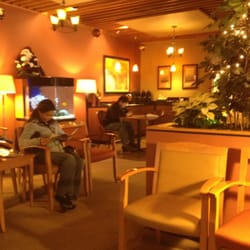 Elmhurst Dental - Fish tank and coffee bar