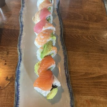 El Pez - Rainbow Roll - Sushi Bars Near Me - San Diego, California El Pez - Rainbow Roll - Sushi Bars Near Me - San Diego, California