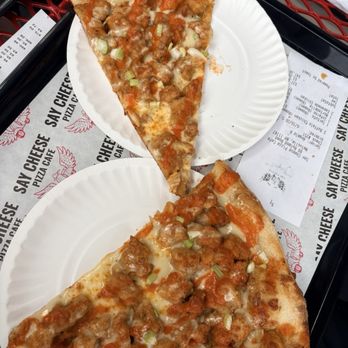 Say Cheese - Buffalo chicken - Pizza Near Me - Melville, New York