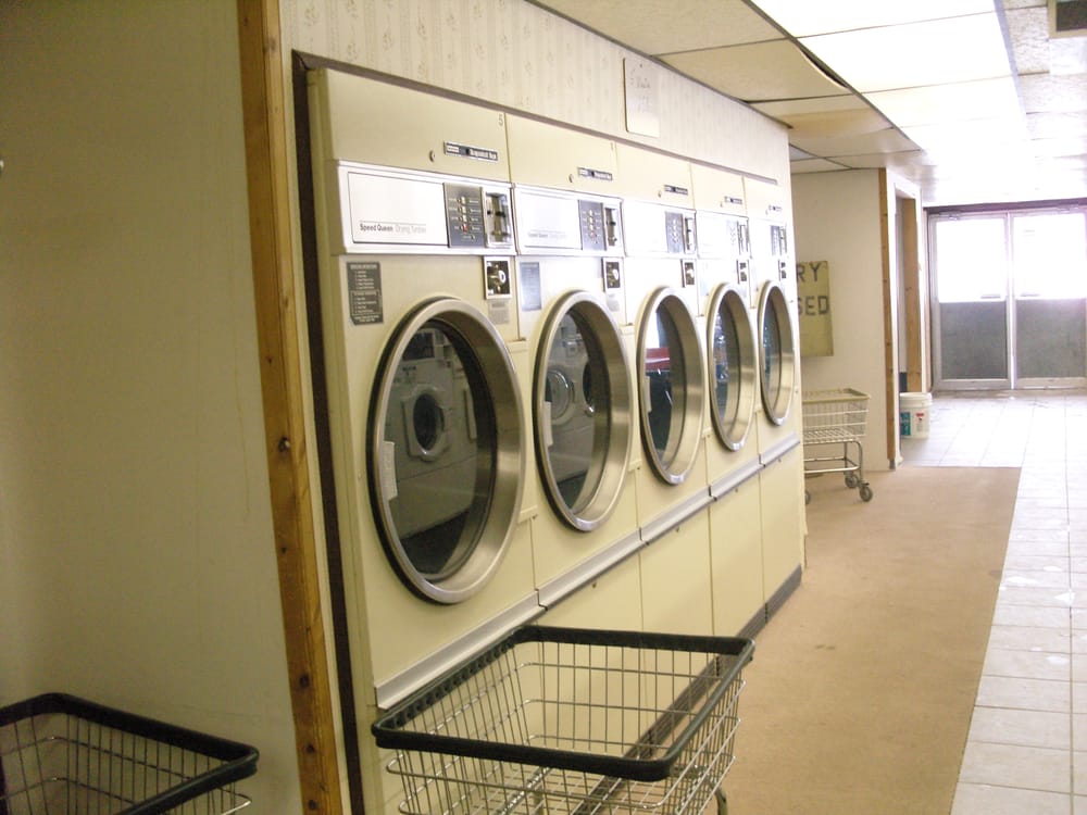 WAREHOUSE COINWASH & CARWASH Updated September 2024 78 Woodruff St