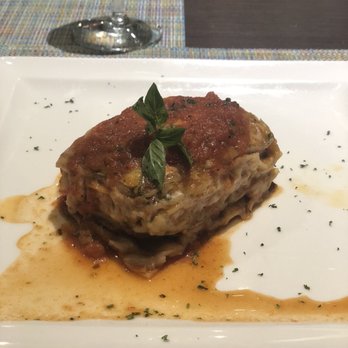 La Trattoria - Veggie lasagna - Italian Near Me - Cancún, ROO La Trattoria - Veggie lasagna - Italian Near Me - Cancún, ROO