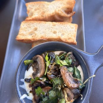 Postino Boulder - Roasted Mushroom Fondue - Wine Bars Near Me - Boulder, Colorado