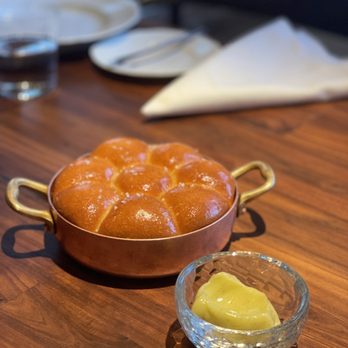 Angler - Parker house rolls and seaweed butter - Seafood Near Me - San Francisco, California