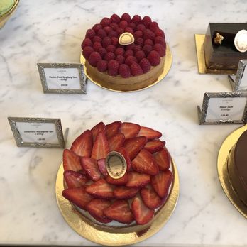 Ladurée - Delicatessen Near Me - London, XGL