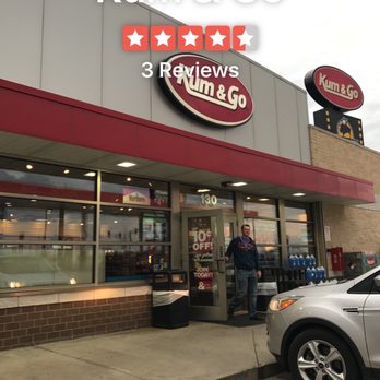 Kum & Go - the front of a restaurant - Gas Stations Near Me - St Robert, Missouri