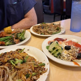 Flaming Grill & Supreme Buffet - Prepped hibachi and salad - Buffets Near Me - Newark, New Jersey