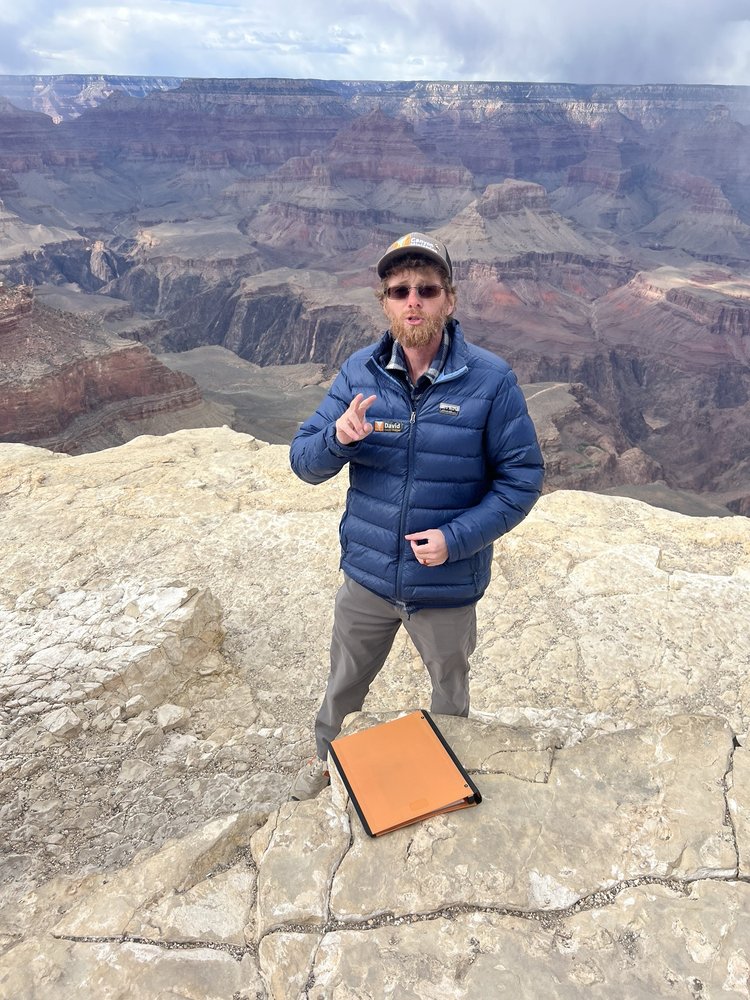 Canyon Ministries Logo