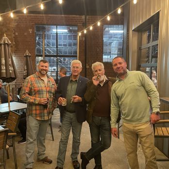 Kentucky Gentlemen Cigar - Enjoying cigars - Tobacco Shops Near Me - Frankfort, Kentucky Kentucky Gentlemen Cigar - Enjoying cigars - Tobacco Shops Near Me - Frankfort, Kentucky