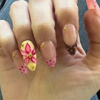 Golden Nail & Spa - Fresh set right - Nail Salons Near Me - Cape Girardeau, Missouri