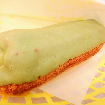Beard Papa's - Green tea eclair~ - Desserts Near Me - Los Angeles, California Beard Papa's - Green tea eclair~ - Desserts Near Me - Los Angeles, California