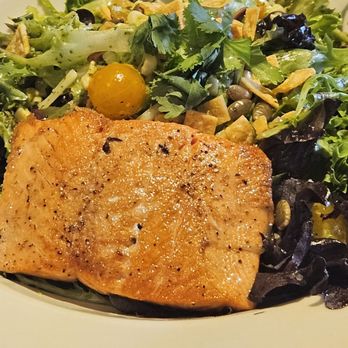 Ruscello at Nordstrom - Salad with salmon - Mediterranean Near Me - Honolulu, Hawaii Ruscello at Nordstrom - Salad with salmon - Mediterranean Near Me - Honolulu, Hawaii