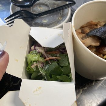 Jounetsu Ramen - Side salad - Ramen Near Me - Long Beach, California