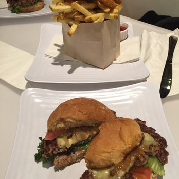 Burger Lounge - Burgers Near Me - Irvine, California Burger Lounge - Burgers Near Me - Irvine, California