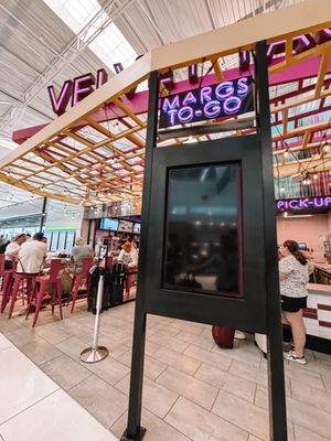 Velvet Taco by null