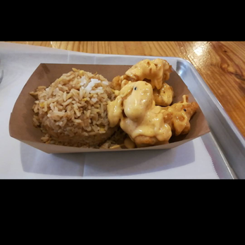 CW Asian Cafe - Spicy mayo chicken with fried rice - Bubble Tea Near Me - Katy, Texas